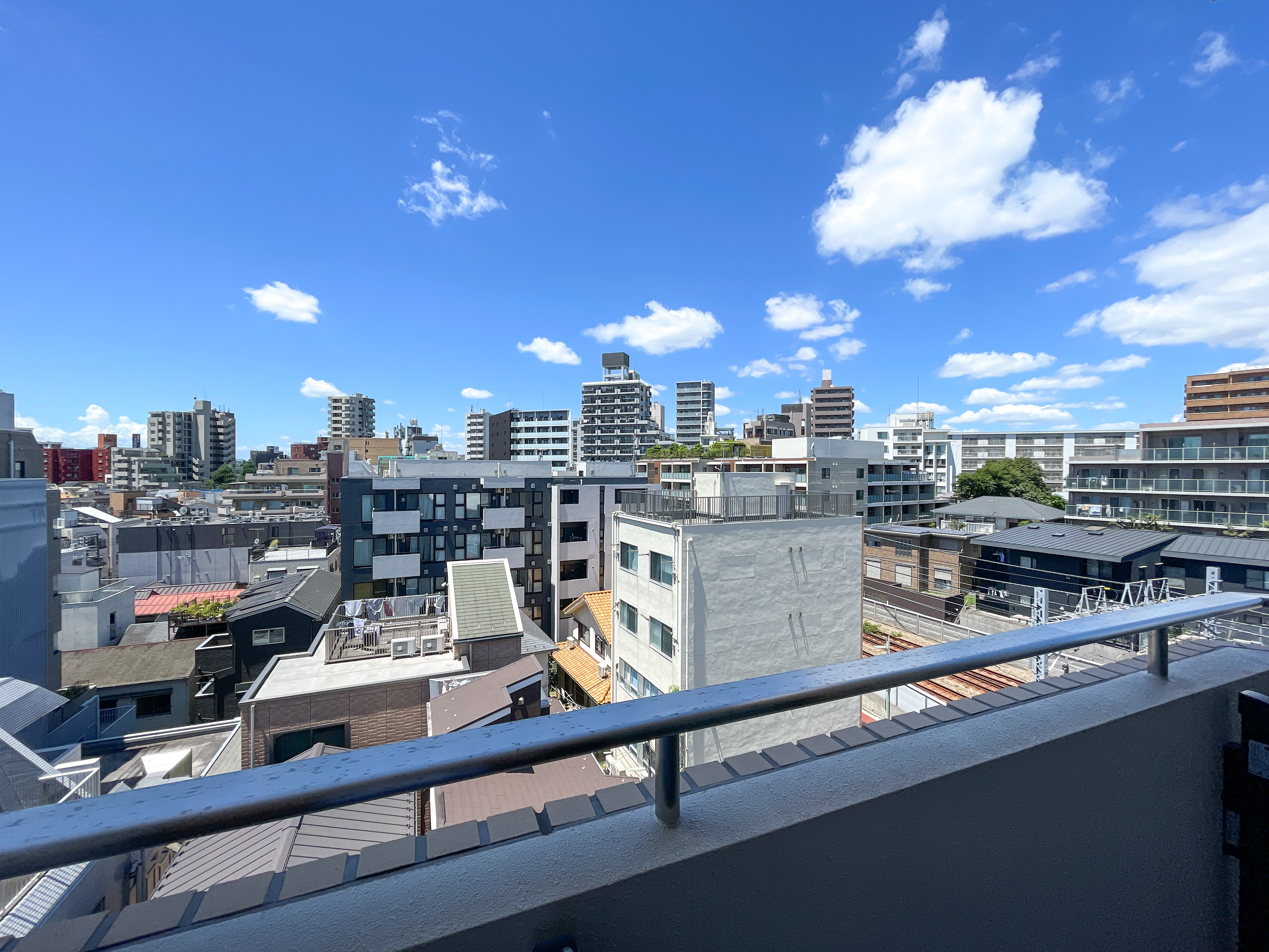 欲しいのは抜け感 602の外観