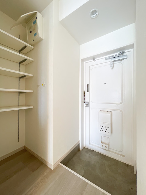 のんびり郊外暮らし 201の内観