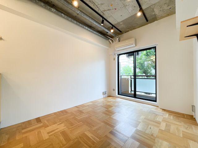 個性を演出 203の内観