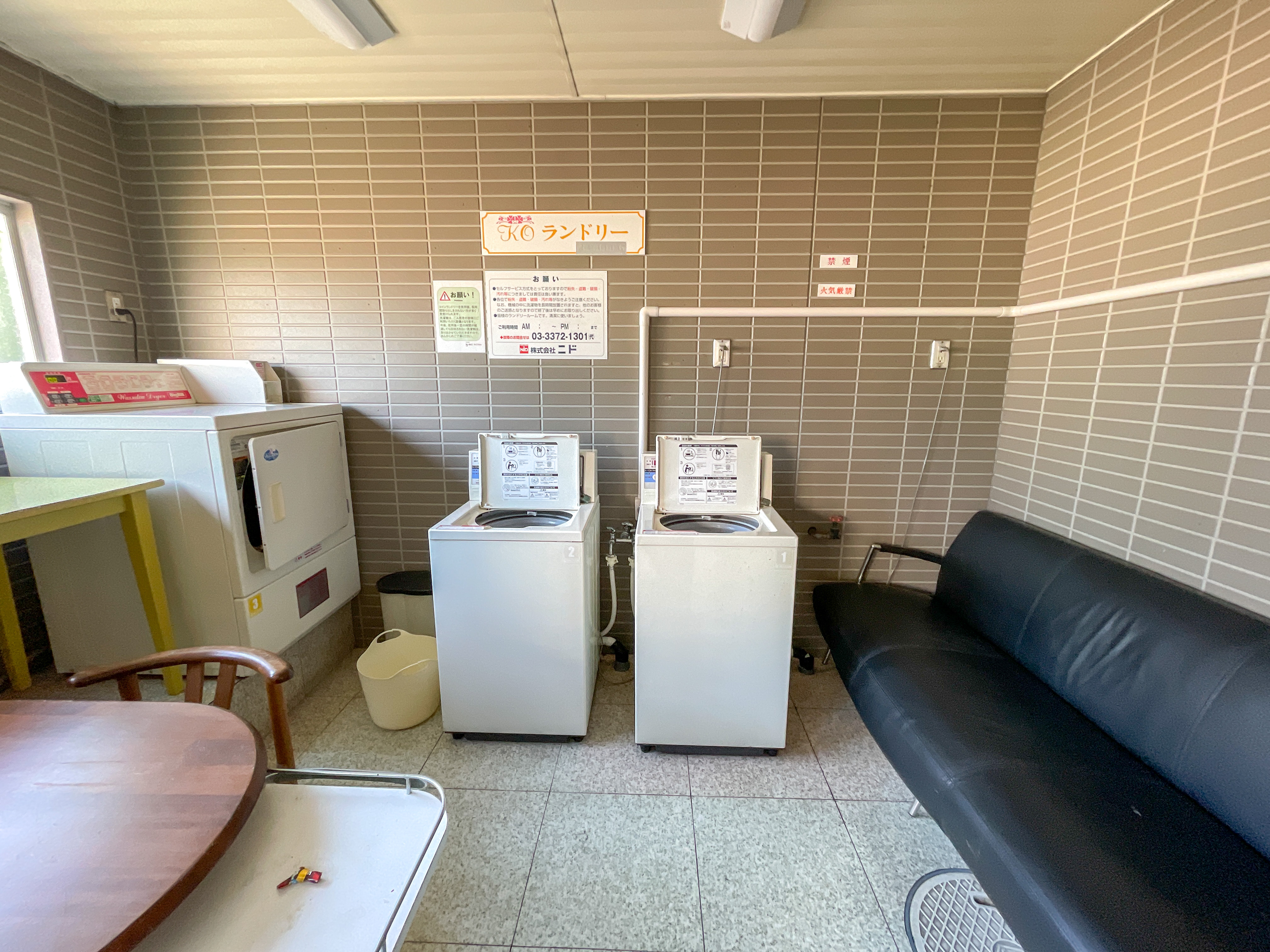 秘密の部屋 112の内観