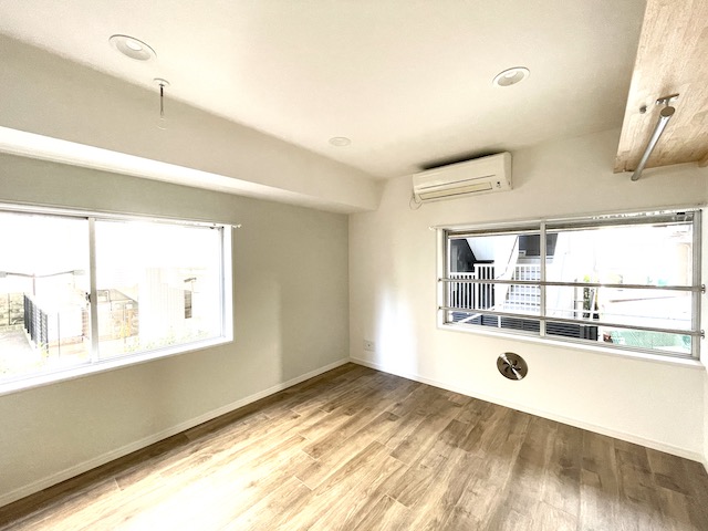 秘密の部屋 112の外観