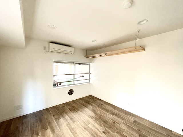 秘密の部屋 112の内観
