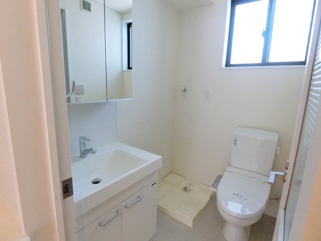 やっぱり無垢床はいい◎ 2-Aの内観