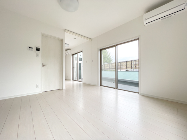 谷中銀座のおとなりさん 304の外観