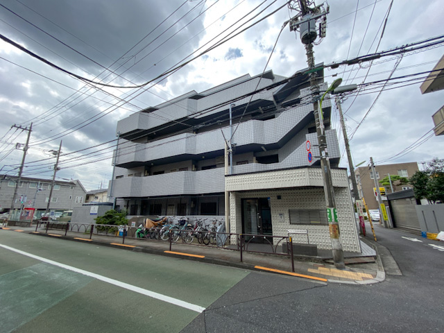チトカラリノベ 401の内観