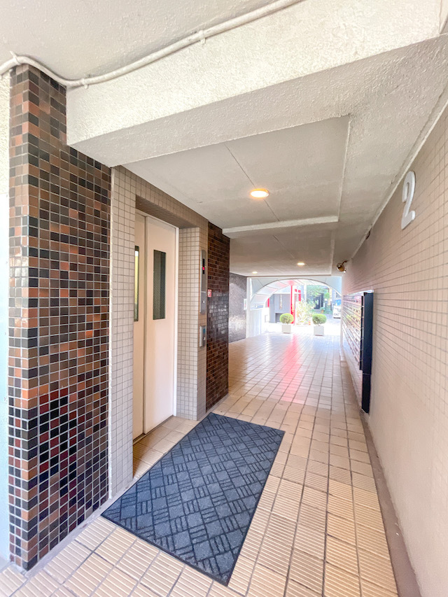 自慢のテラス。② 102の内観