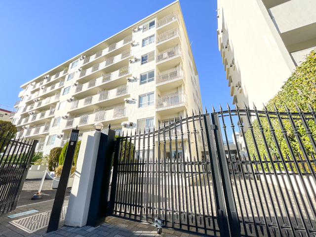 レイニーブルー 611の内観