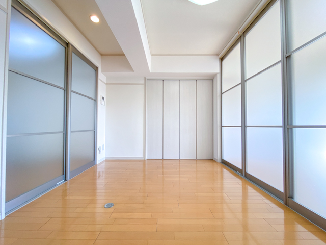 桃色レトロチック 402の内観