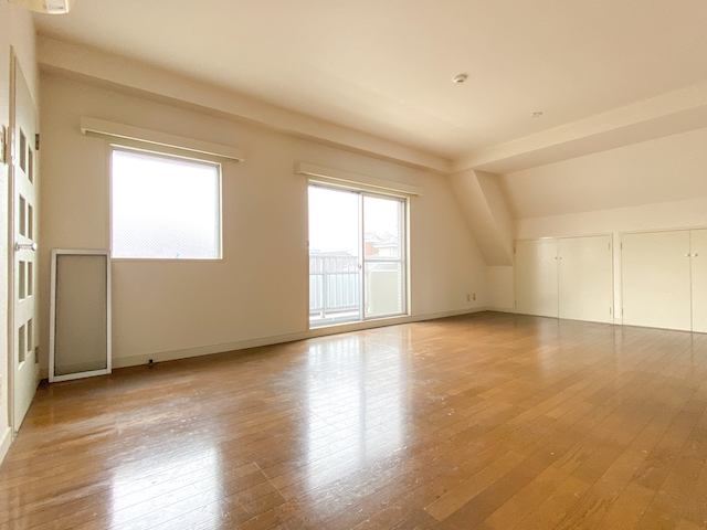 空を見上げて 301の内観