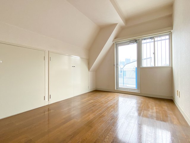 空を見上げて 301の内観