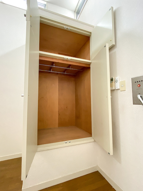 空を見上げて 301の内観