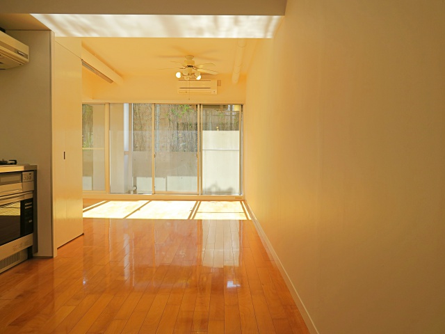 太陽に包まれて 507の内観