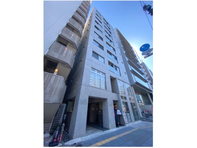 十字形のデザイナーズルーム 702の内観