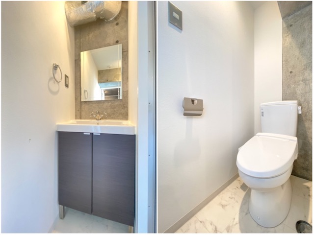 十字形のデザイナーズルーム 702の内観