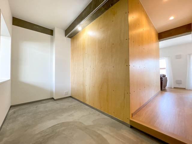 土間と緑【トランクルーム付き】 201の内観