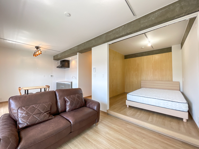 土間と緑【トランクルーム付き】 201の内観