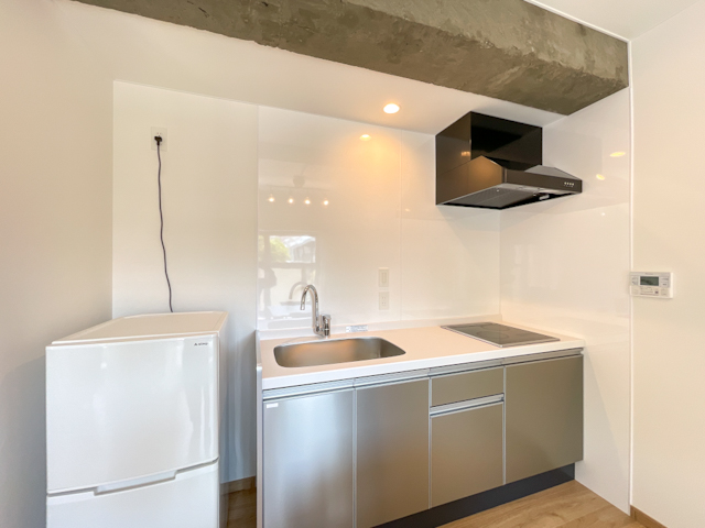 粋なリノベ【トランクルーム付き】 101の内観