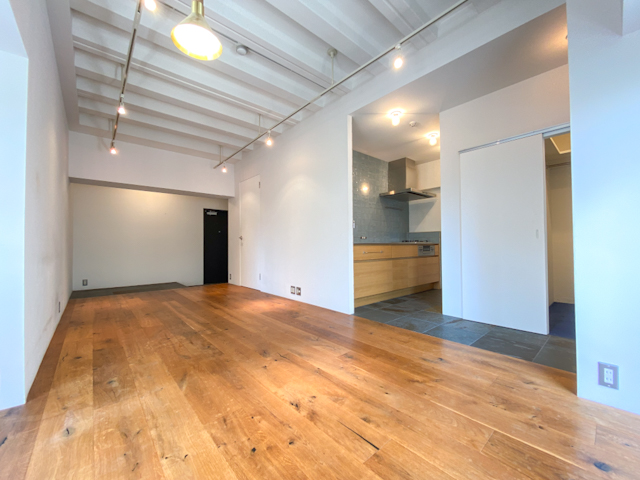 ハイセンス・スミカ 206の外観