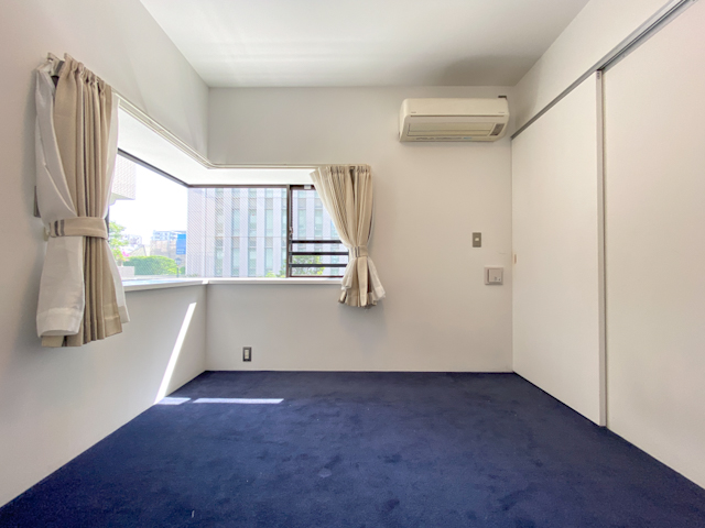 ハイセンス・スミカ 206の内観