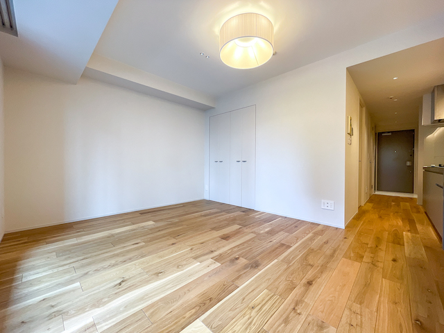 鍛え上げた美しさ 202の内観