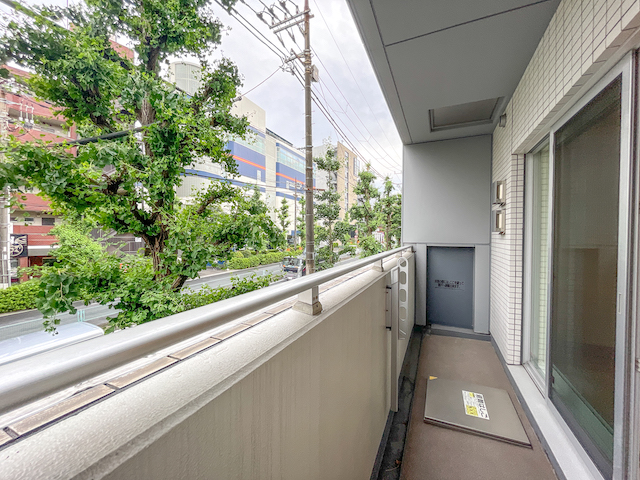 鍛え上げた美しさ 202の内観