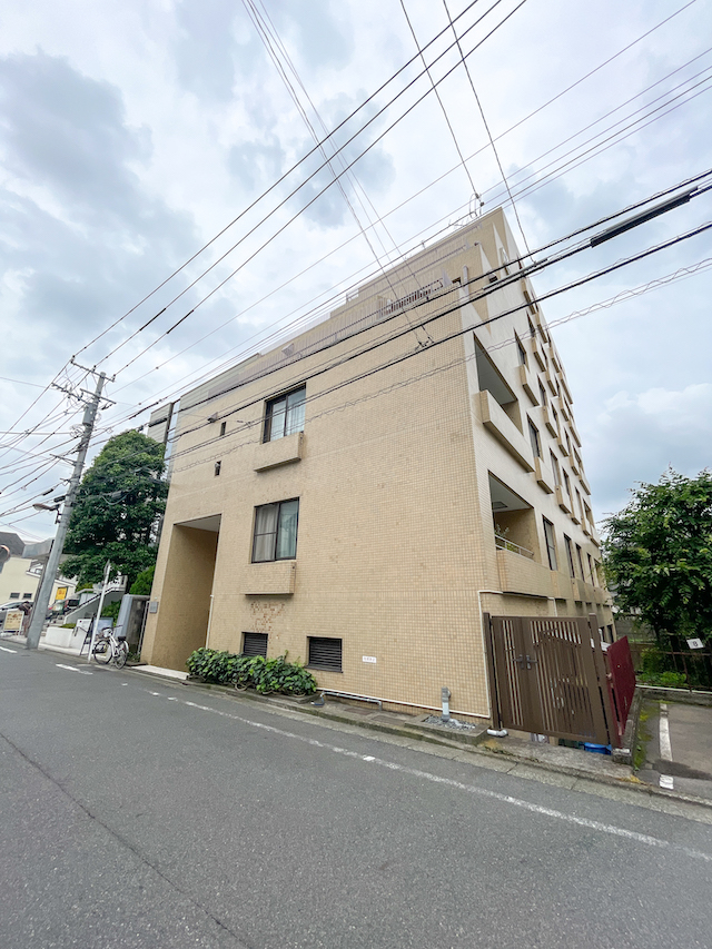 海外ホテルライク 201の内観