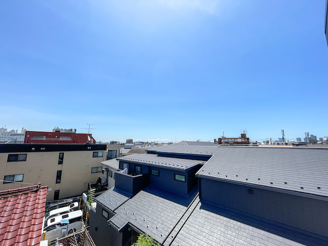 自由が丘の最上階 4bの内観