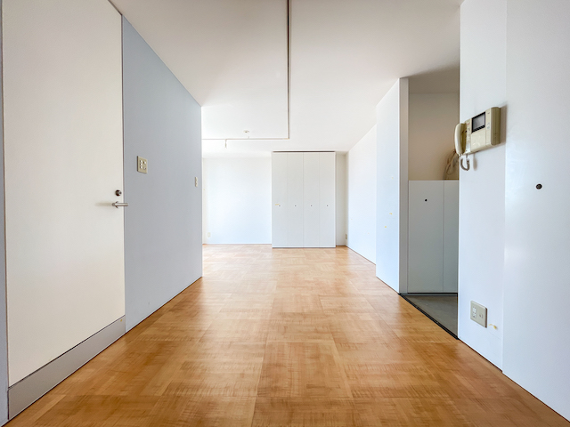 自由が丘の最上階 4bの内観