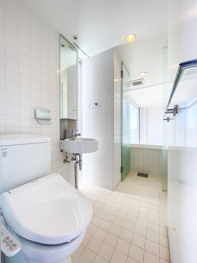 自由が丘の最上階 4bの内観