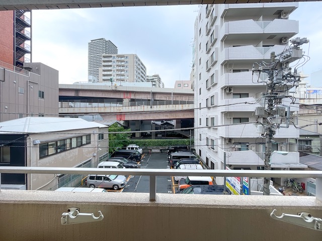 大人の秘密基地[DIY可] 301の内観