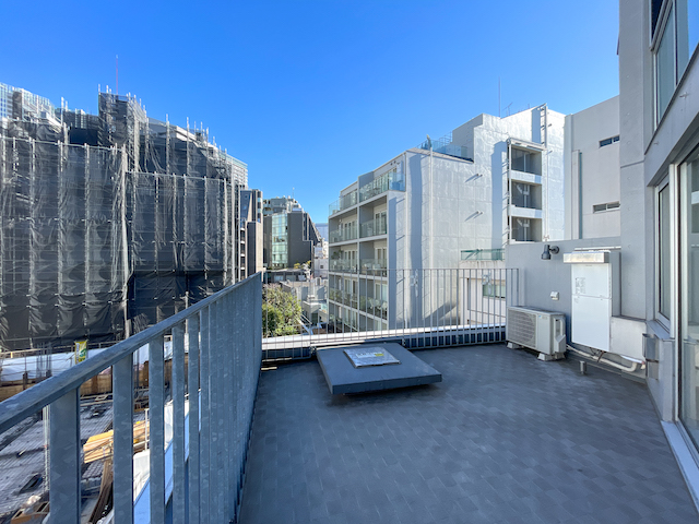 シャカ×２タイプ 502の内観