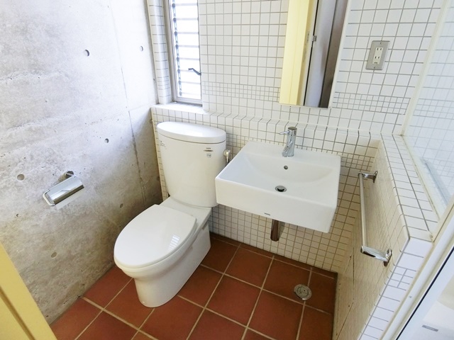 百聞は一見に如かず 302の内観