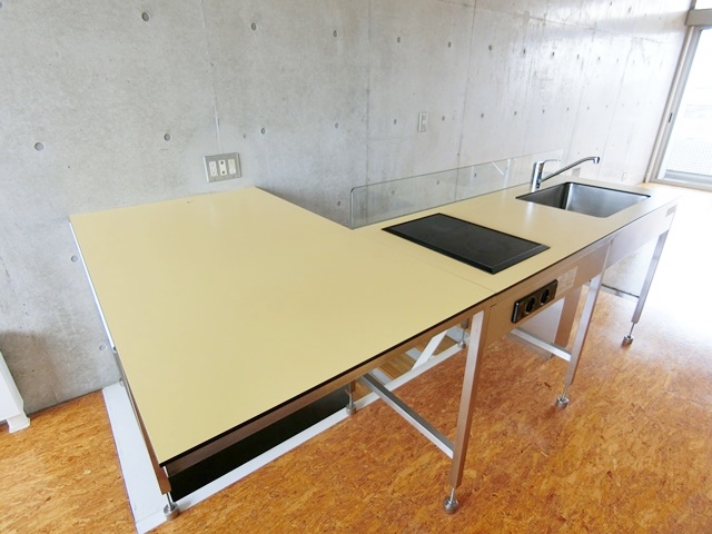 百聞は一見に如かず 302の内観