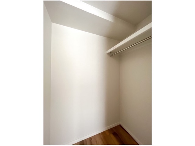 I,m HOME 204の内観