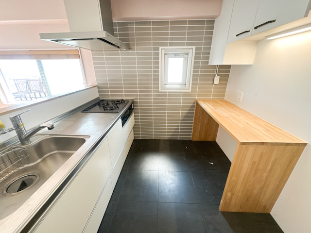 参宮橋の竜宮城 708の内観