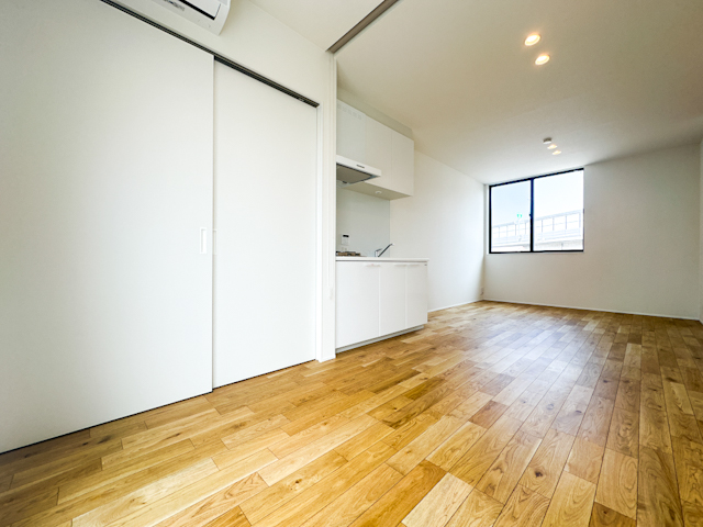 用賀、ミニマムに満喫。 01の内観