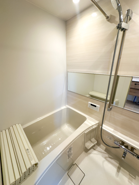 用賀、メゾネットで暮らす。 09の内観