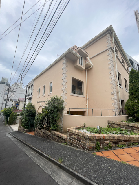 小さなパリのお部屋 204の内観