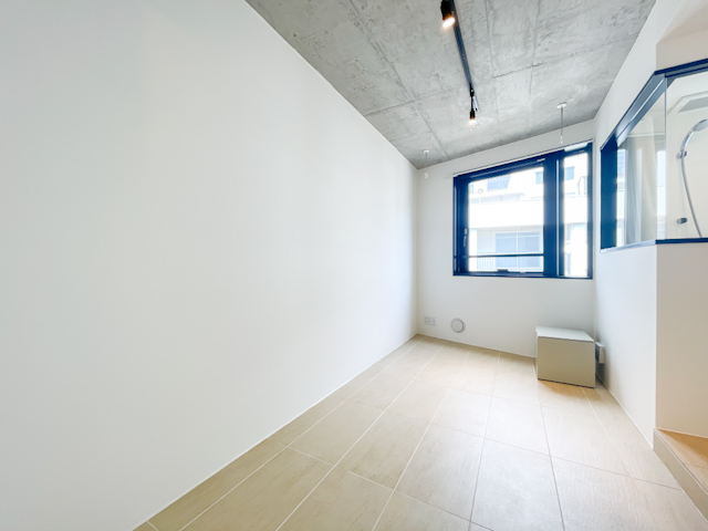 休日はドックランへ 302の外観