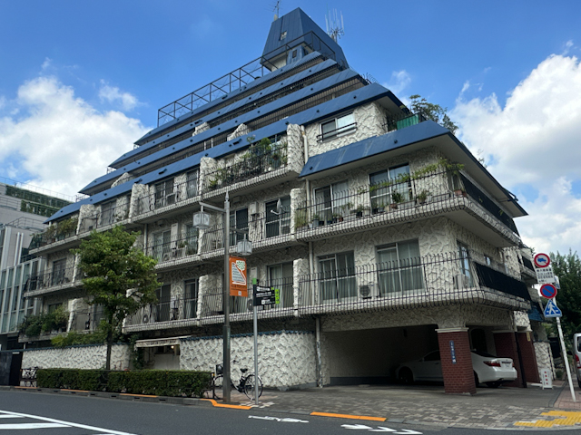 こだわりに浸る 403の内観