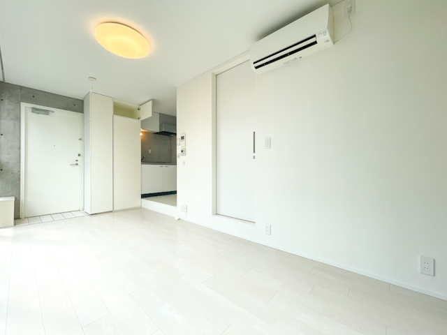 BIG Window B303の内観