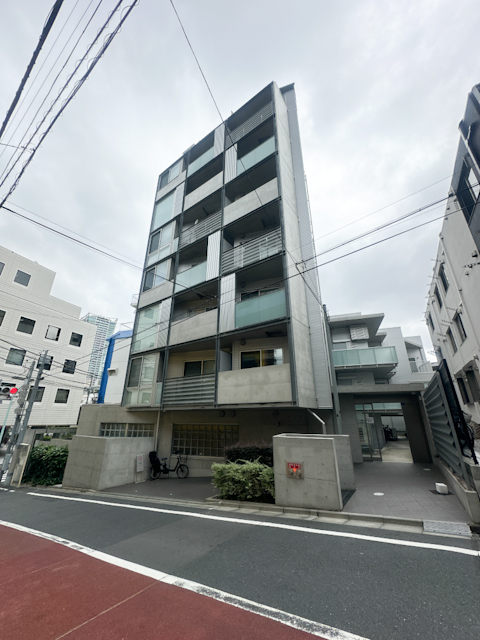 クールの演出 206の内観