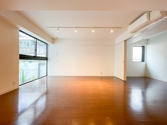 ペットと暮らす 204の内観