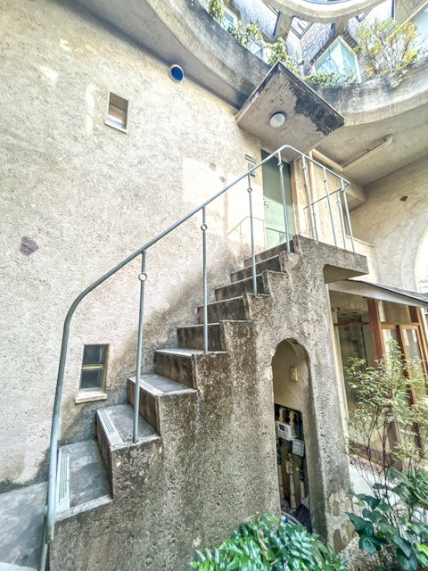 あの世界が高円寺に 206の内観