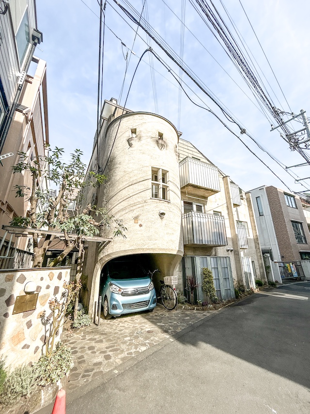 あの世界が高円寺に 206の内観