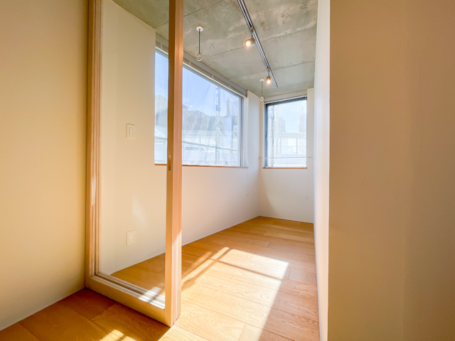 凹凸を上手に 403の内観