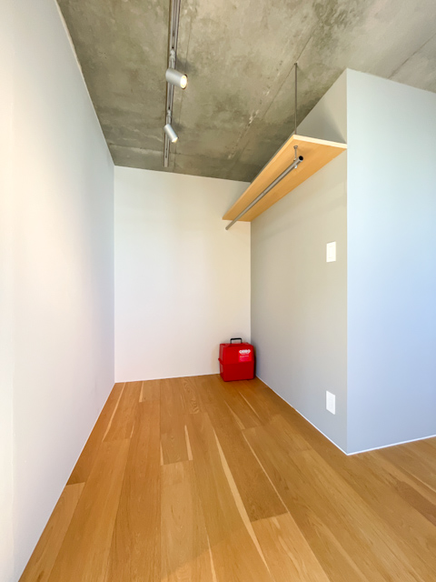 凹凸を上手に 403の内観