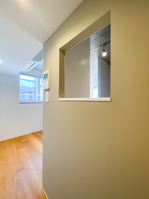 凹凸を上手に 403の内観