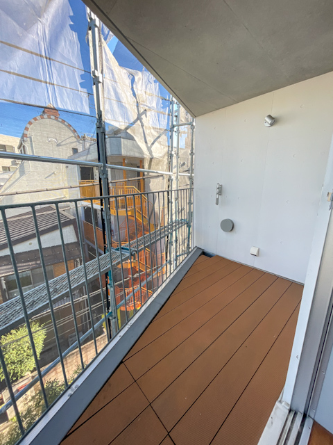 鋭角を魅せる 404の内観