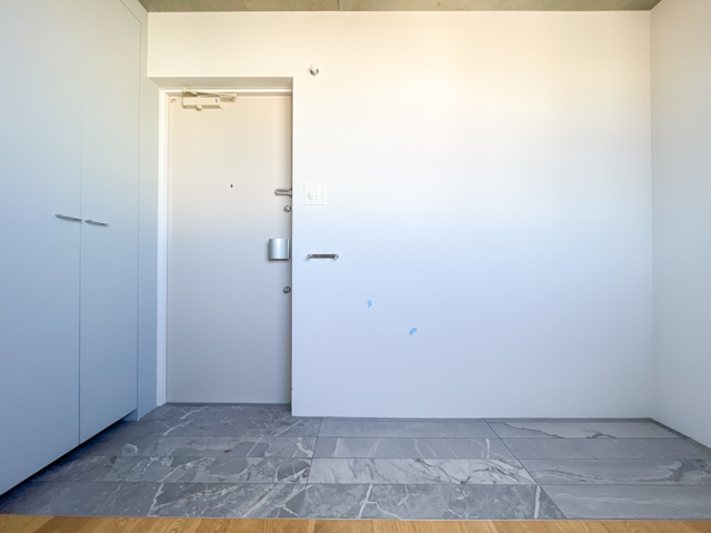 鋭角を魅せる 404の内観